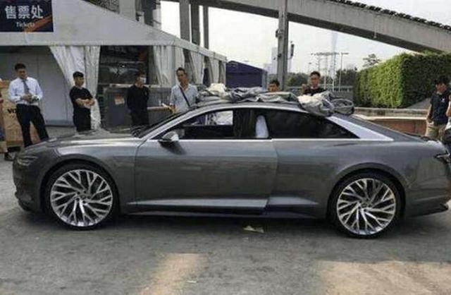 全球首臺(tái)奧迪A9進(jìn)港！不輸阿斯頓馬丁，內(nèi)飾如同飛機(jī)頭等艙