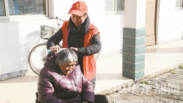 大王莊鄉(xiāng)敬老院開展“傳承雷鋒精神、弘揚時代新風”活動